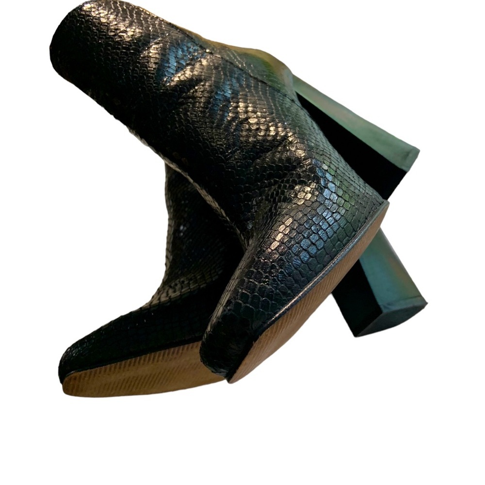 🖤INTERVALLE 37 US Black Ankle Booties🖤